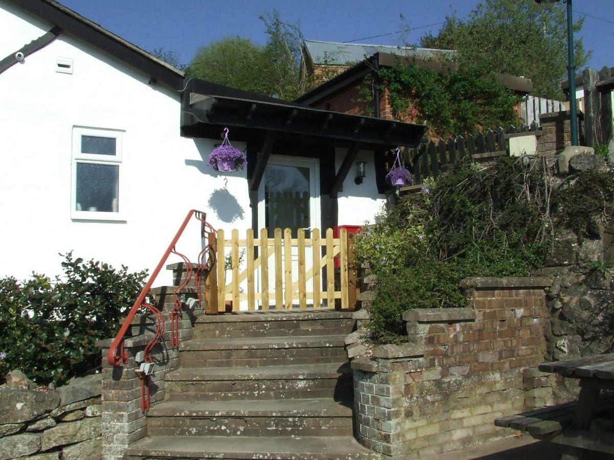 Welsh Row House Lejlighed Llandegla Eksteriør billede